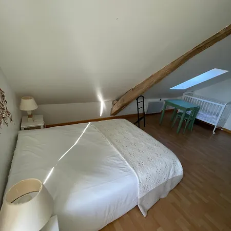 Closerie 3 Etoiles La Poire A Loup, Domaine Avec Piscine ヴィラ