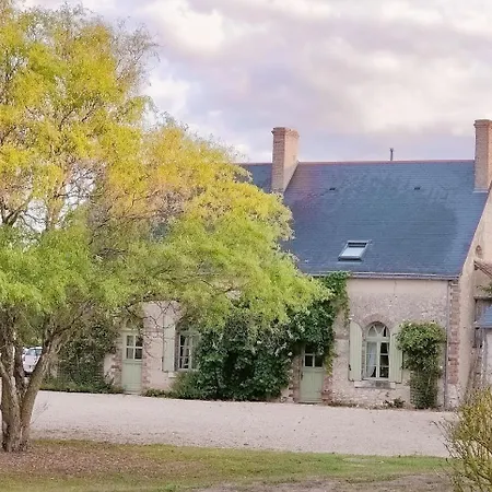 Closerie 3 Etoiles La Poire A Loup, Domaine Avec Piscine *
