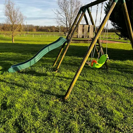 Closerie 3 Etoiles La Poire A Loup, Domaine Avec Piscine Vaulandry