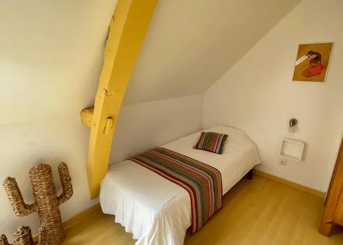 Closerie 3 Etoiles La Poire A Loup, Domaine Avec Piscine *