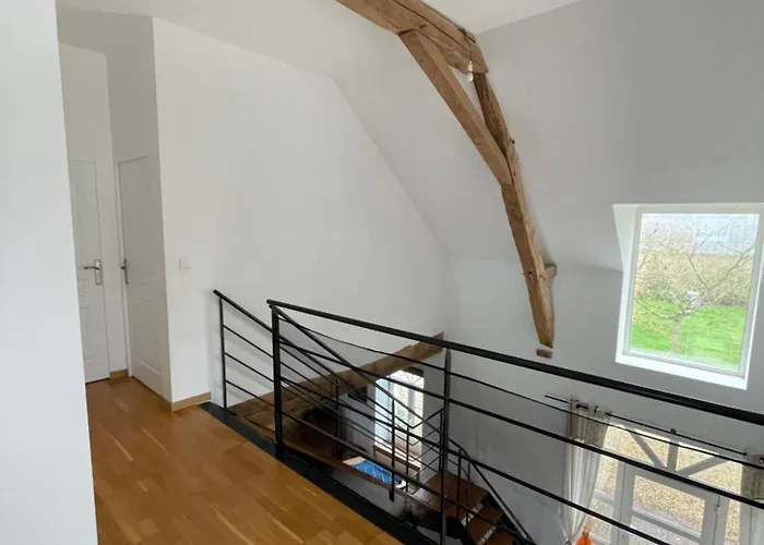 Closerie 3 Etoiles La Poire A Loup, Domaine Avec Piscine 빌라