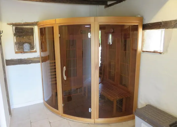 빌라 Closerie 3 Etoiles La Poire A Loup, Domaine Avec Piscine