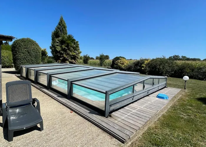 빌라 Closerie 3 Etoiles La Poire A Loup, Domaine Avec Piscine *